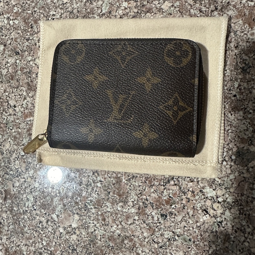 Louis Vuitton Zippy Coin Purse